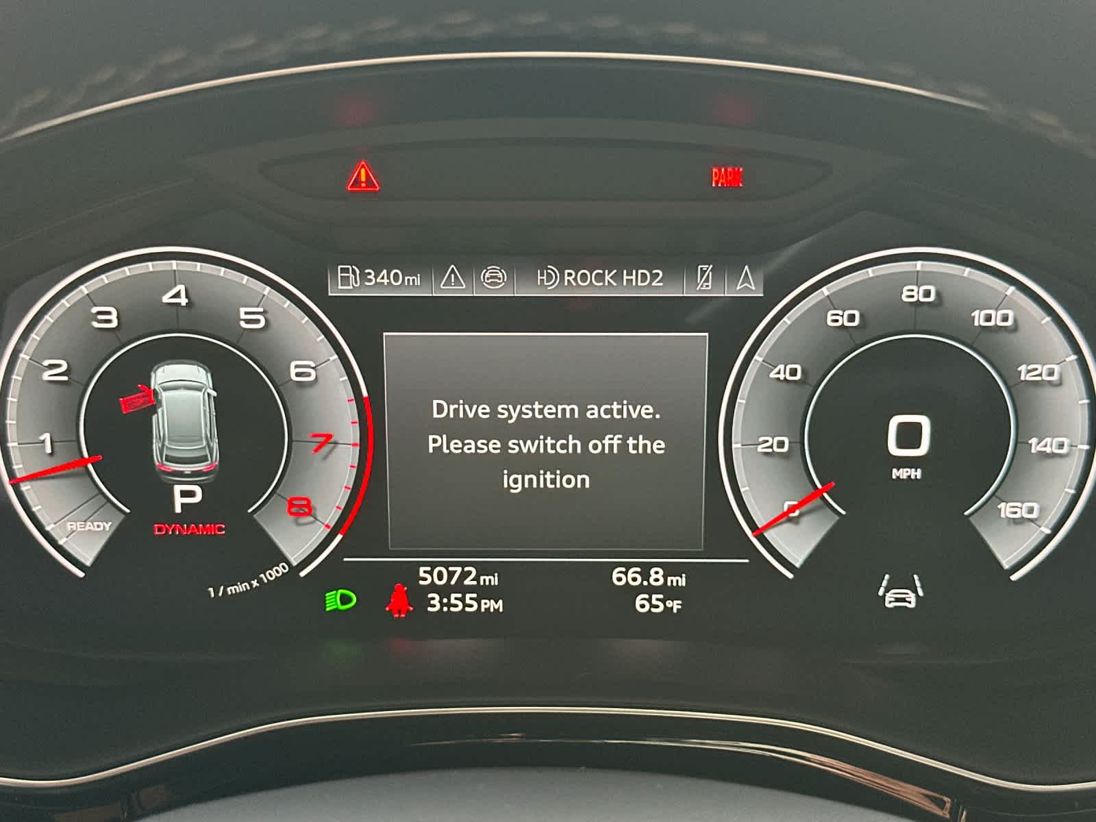 Thumbnail: 2025 Audi Q8 - 25