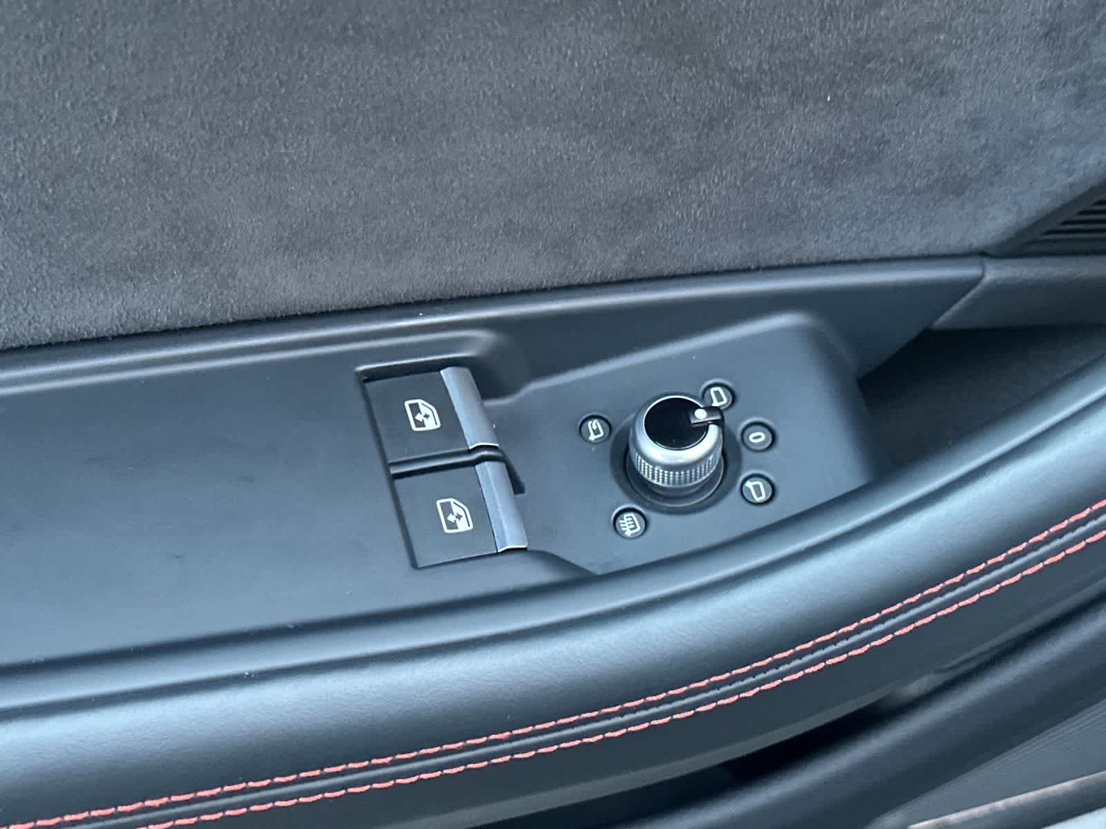 Thumbnail: 2022 Audi RS 5 - 12