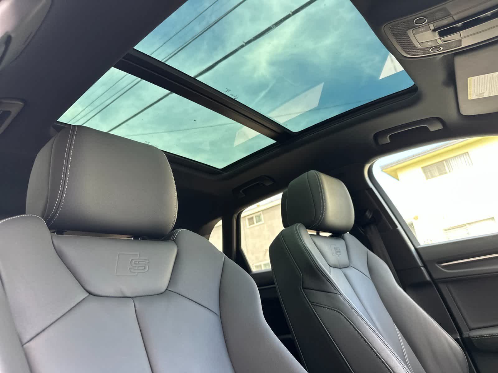 Thumbnail: 2025 Audi Q3 - 17