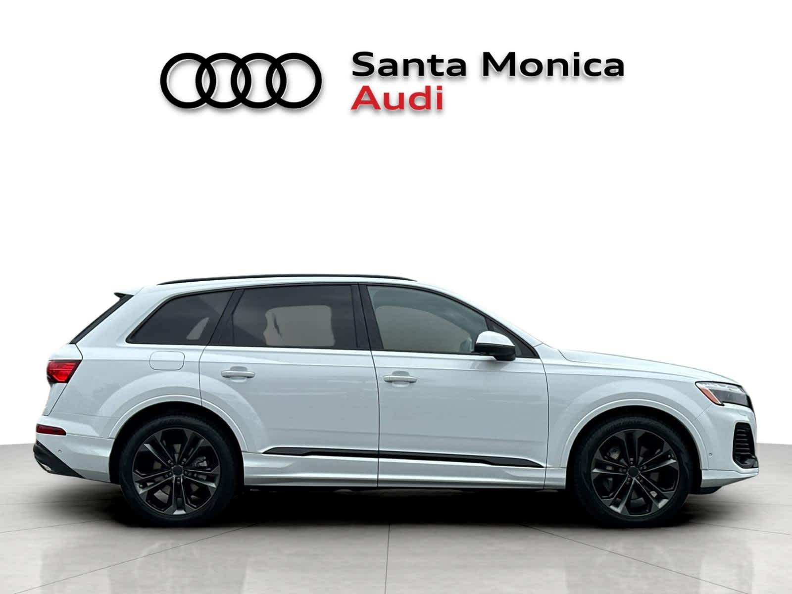 Thumbnail: 2026 Audi Q7 - 8
