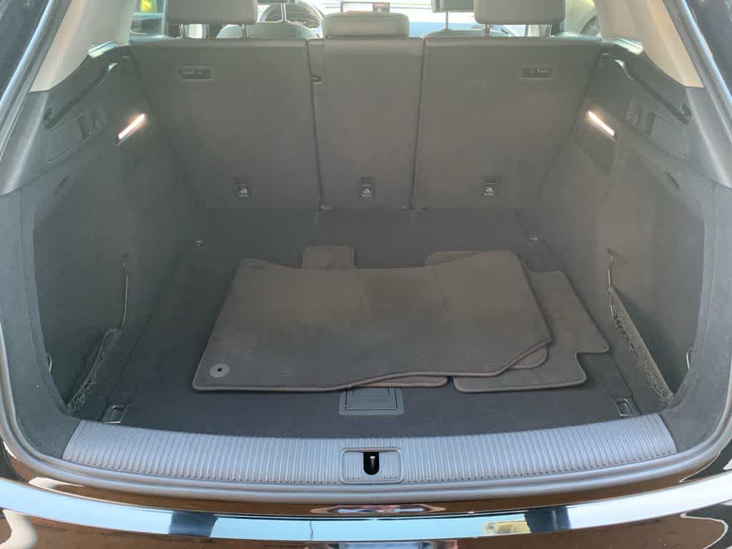 Thumbnail: 2023 Audi Q5 - 25