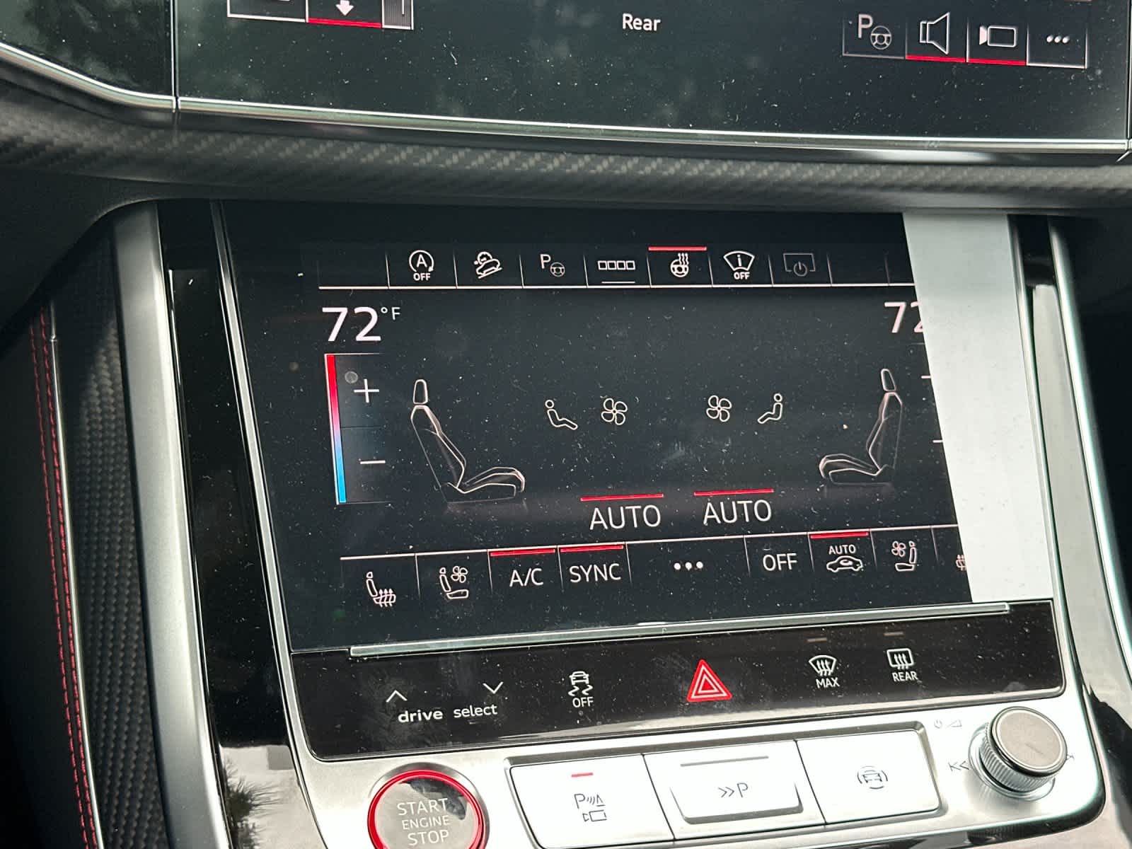 Thumbnail: 2026 Audi SQ8 - 21