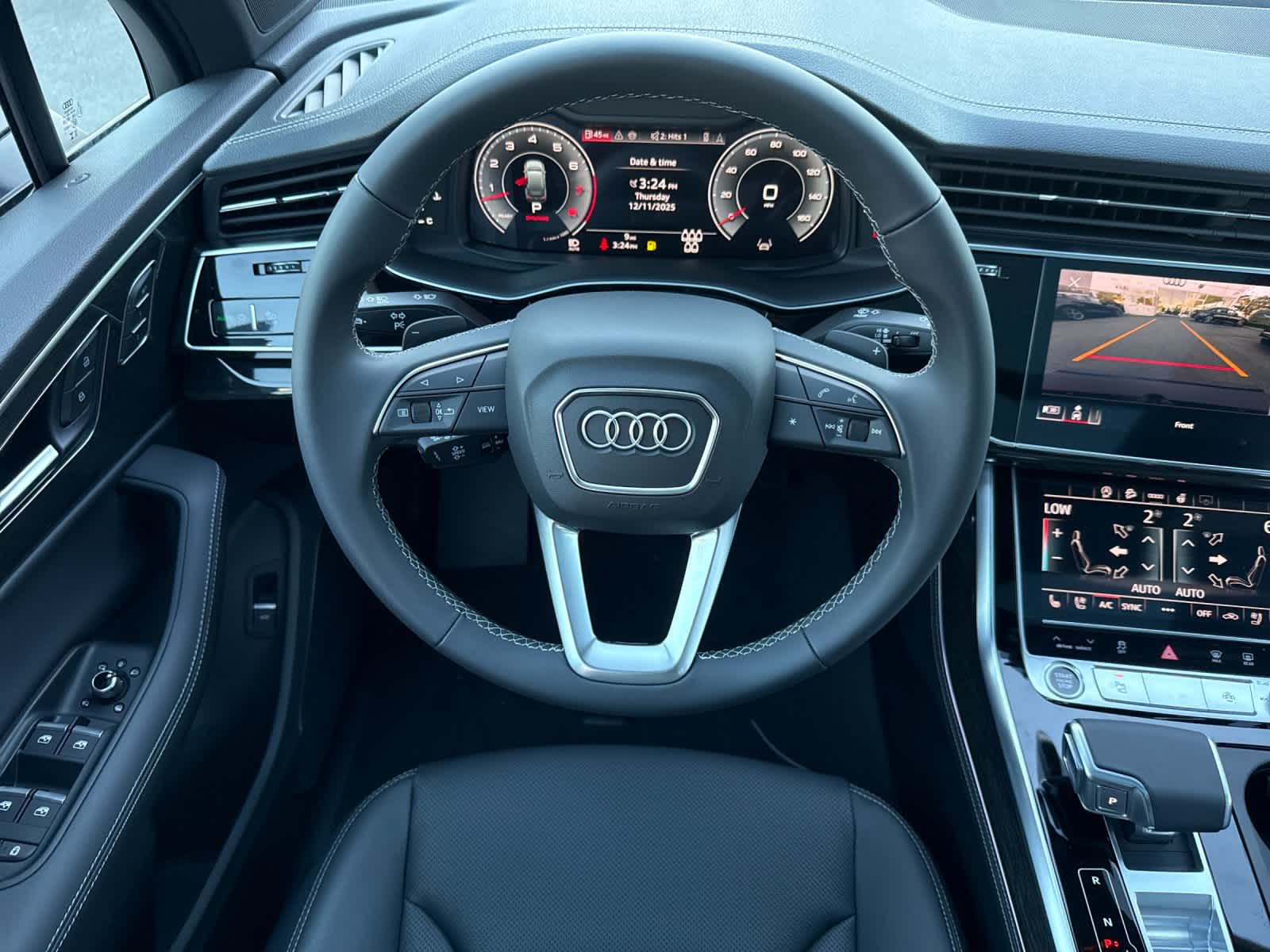 Thumbnail: 2026 Audi Q7 - 14