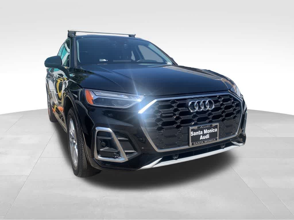 Thumbnail: 2022 Audi Q5 - 1