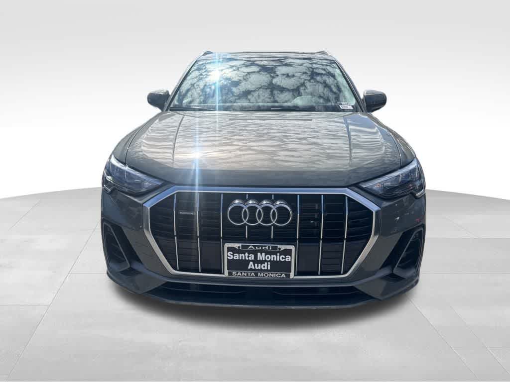 Thumbnail: 2022 Audi Q3 - 2