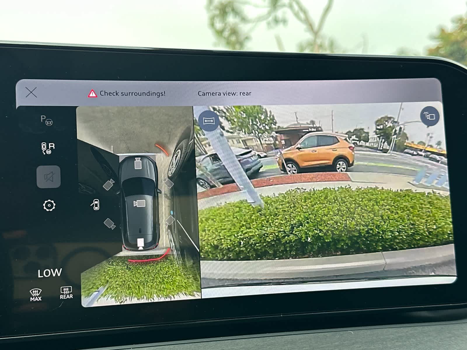 Thumbnail: 2026 Audi Q3 - 20