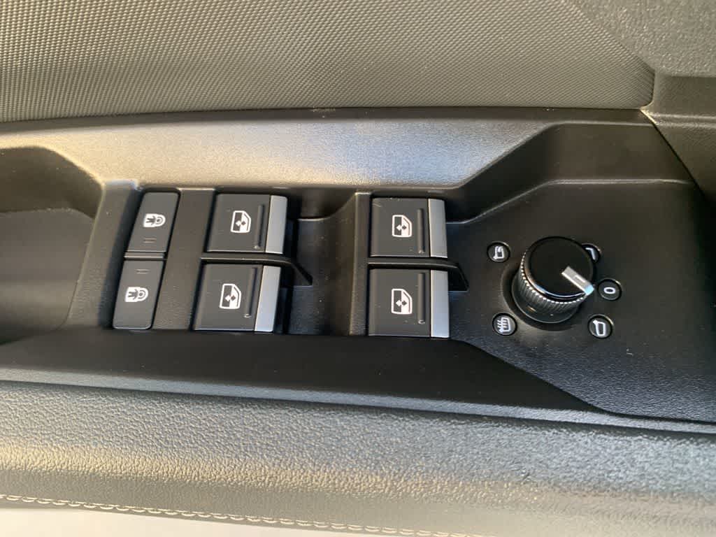 Thumbnail: 2024 Audi Q4 e-tron - 26