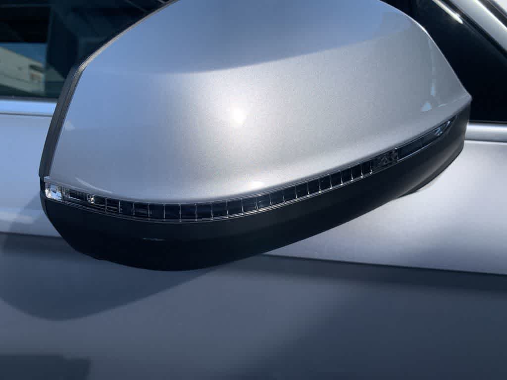 Thumbnail: 2022 Audi Q5 - 33