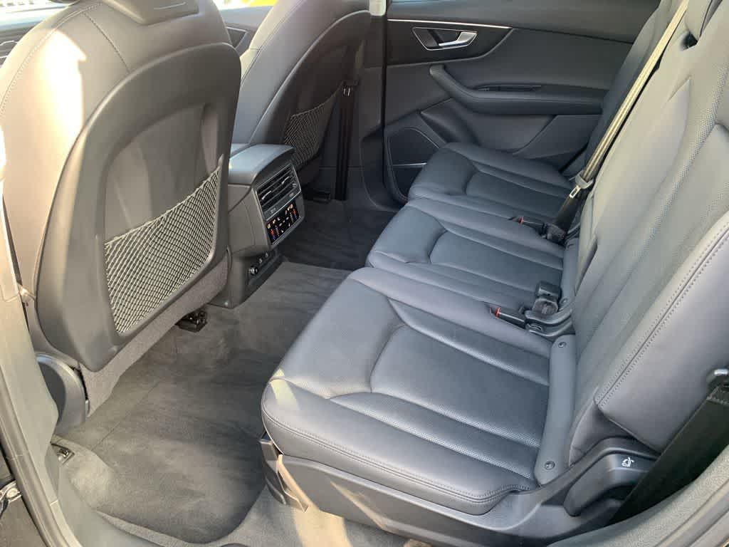 Thumbnail: 2022 Audi Q7 - 26