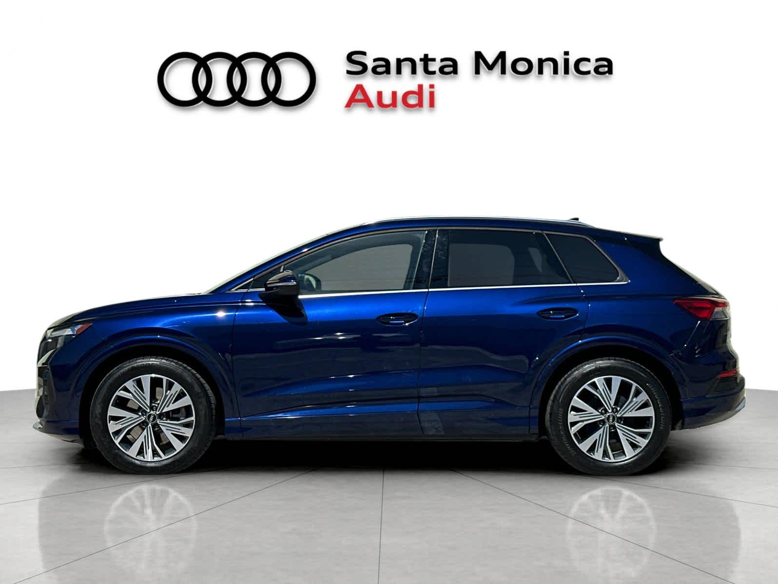 Thumbnail: 2023 Audi Q4 e-tron - 5