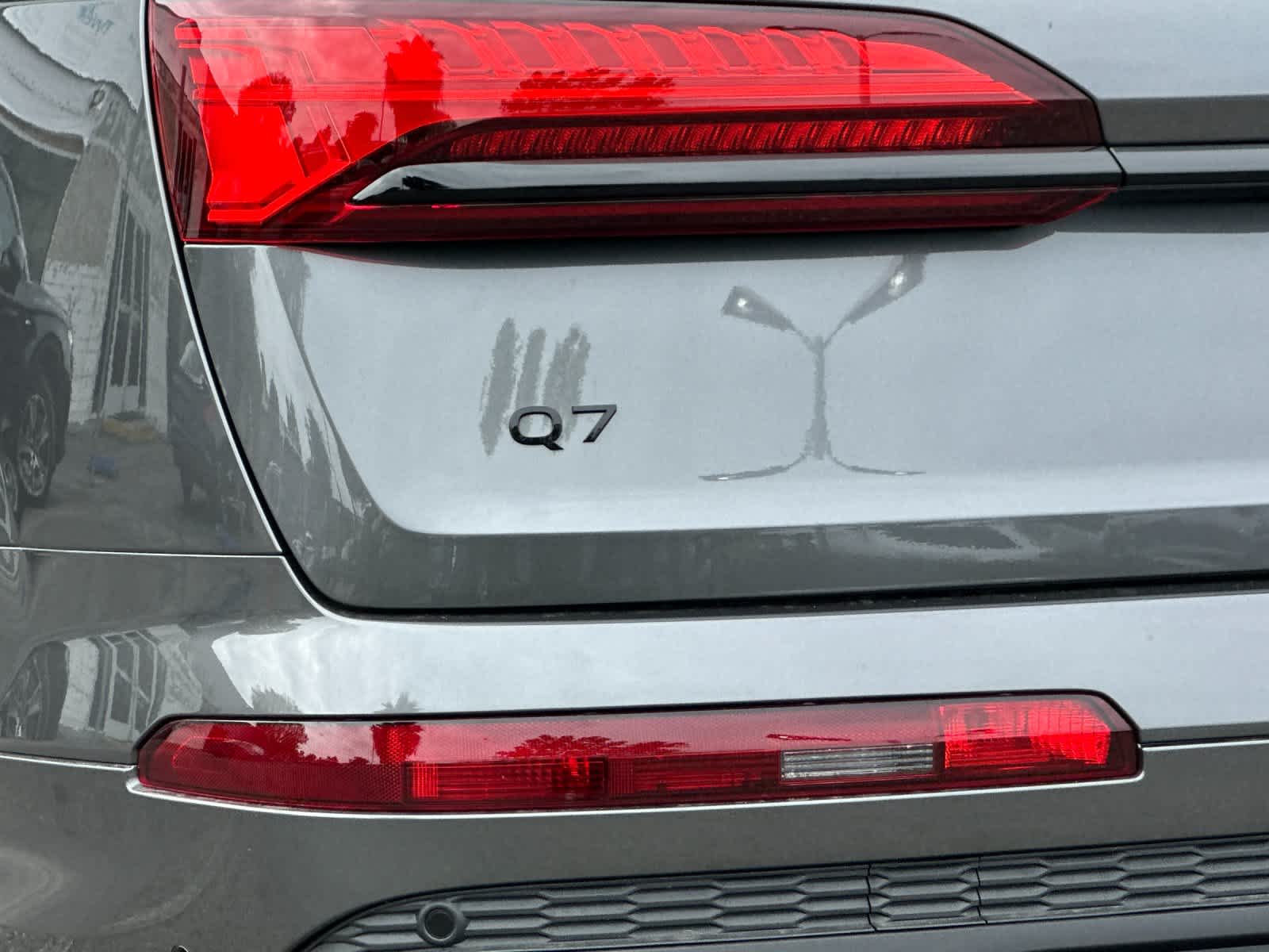 Thumbnail: 2026 Audi Q7 - 28