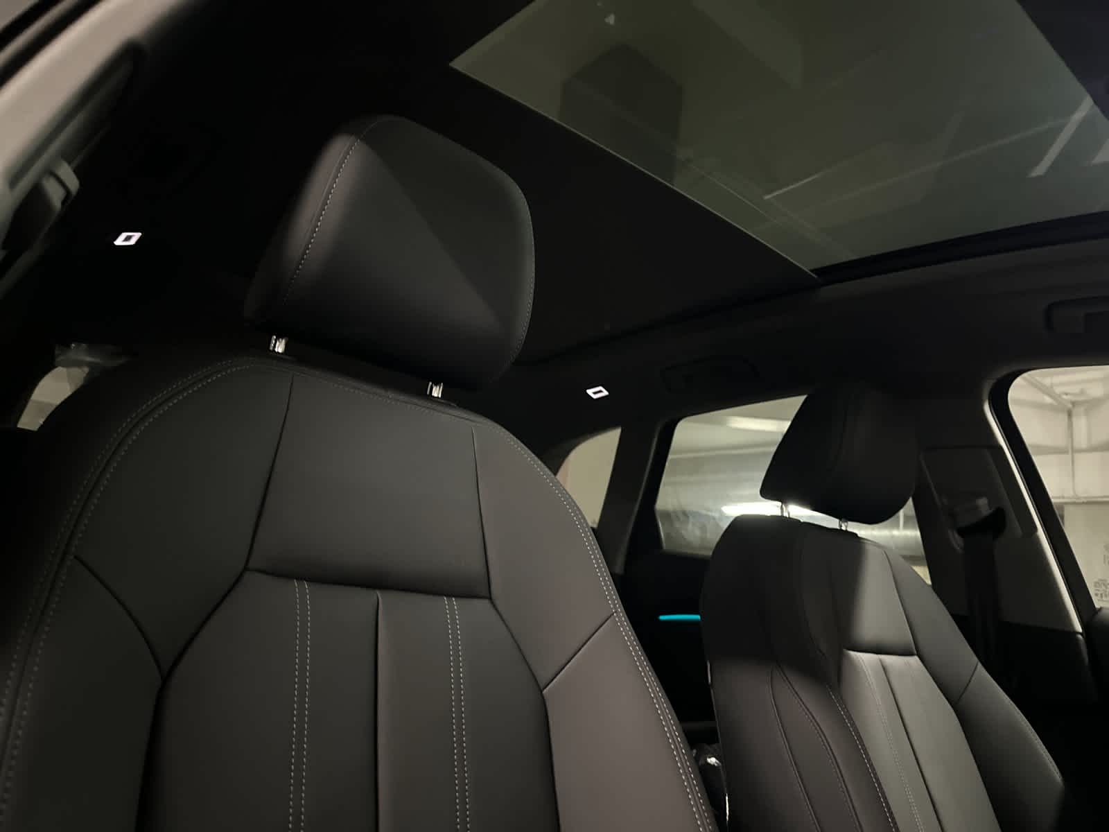 Thumbnail: 2025 Audi Q5 - 17