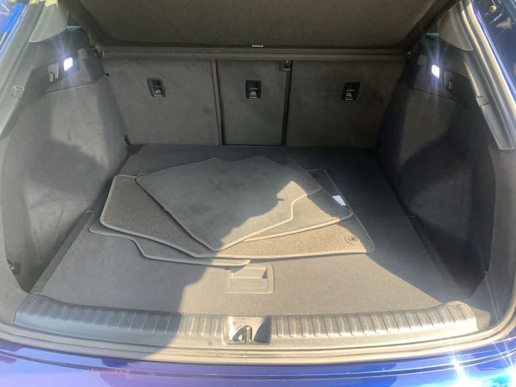 Thumbnail: 2023 Audi Q4 e-tron - 34