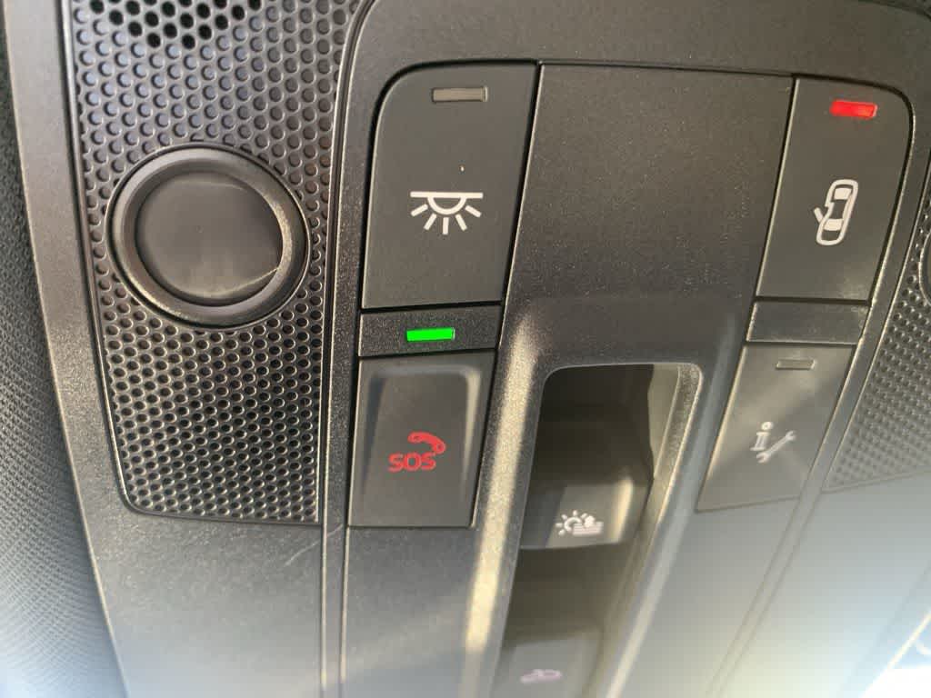 Thumbnail: 2024 Audi Q3 - 12