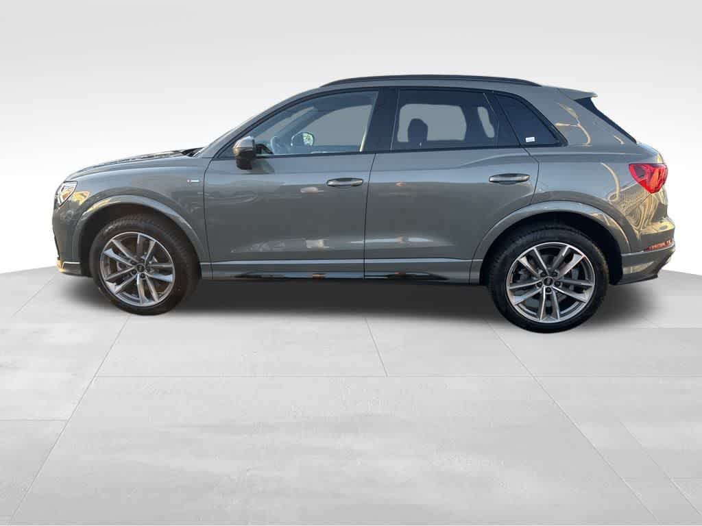 Thumbnail: 2024 Audi Q3 - 5