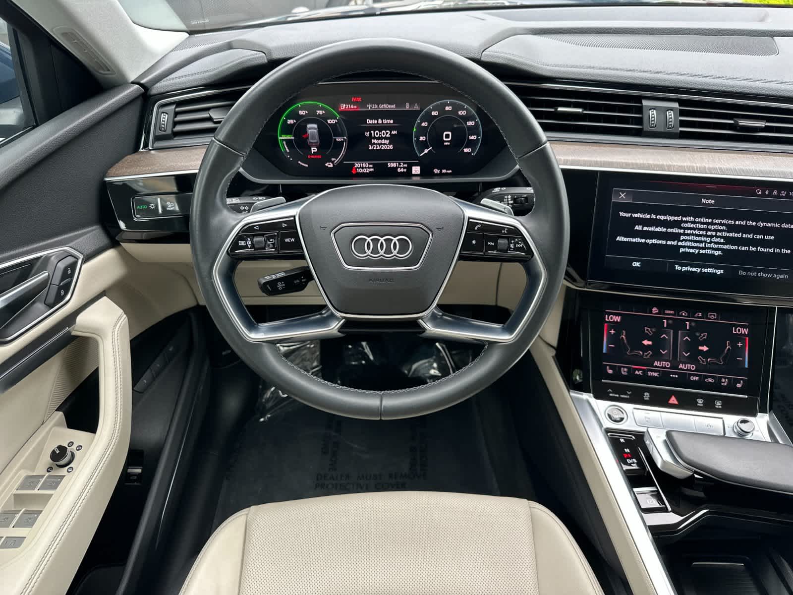 Thumbnail: 2024 Audi Q8 e-tron - 14