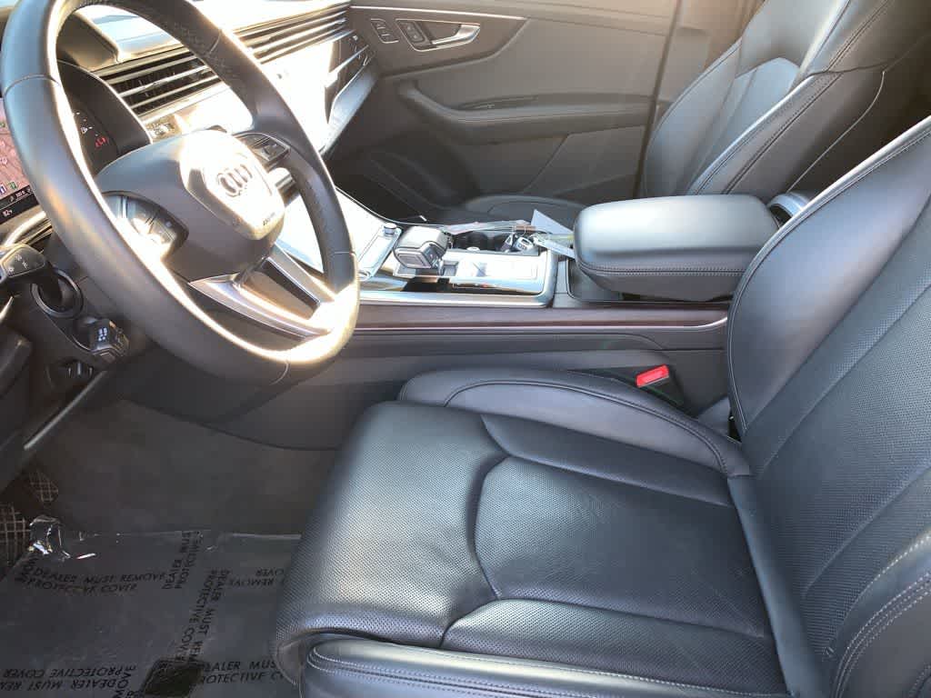 Thumbnail: 2022 Audi Q8 - 22