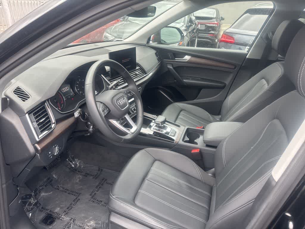 Thumbnail: 2024 Audi Q5 - 11