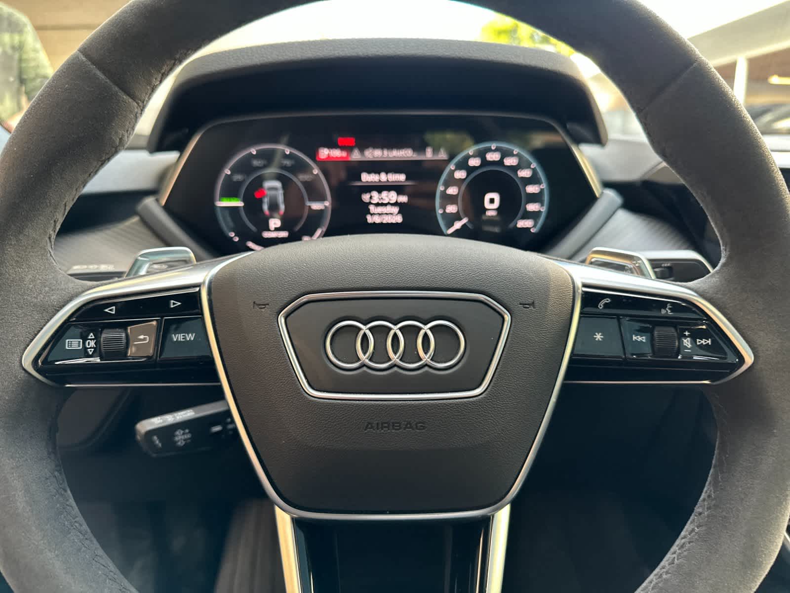 Thumbnail: 2023 Audi e-tron GT - 23