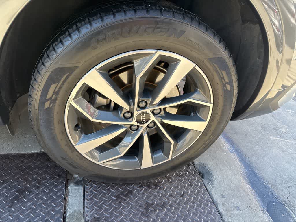 Thumbnail: 2022 Audi Q5 - 34