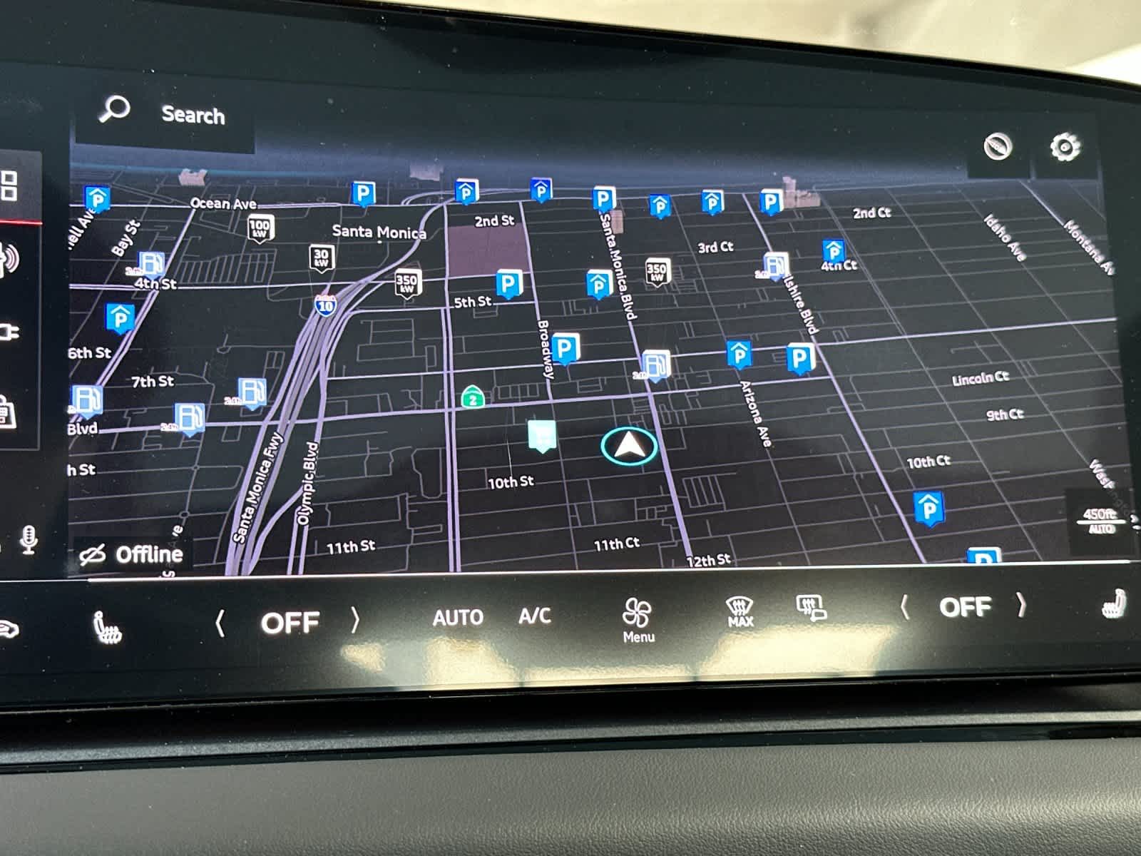 Thumbnail: 2025 Audi e-tron - 15