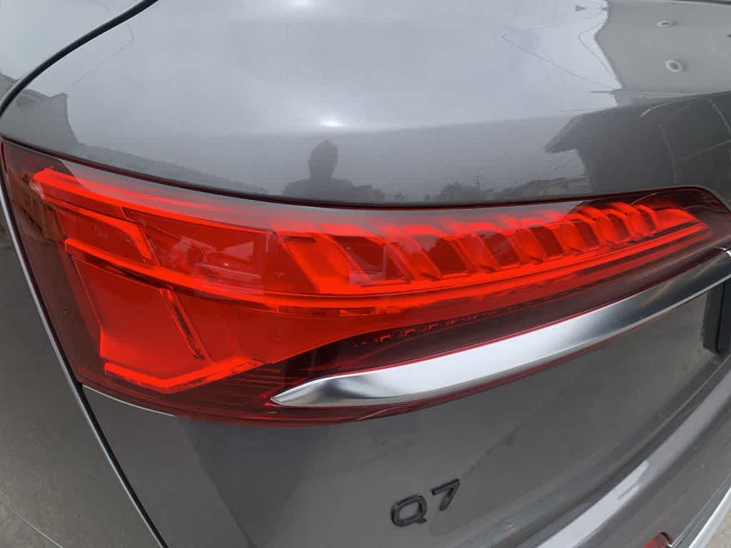 Thumbnail: 2025 Audi Q7 - 23