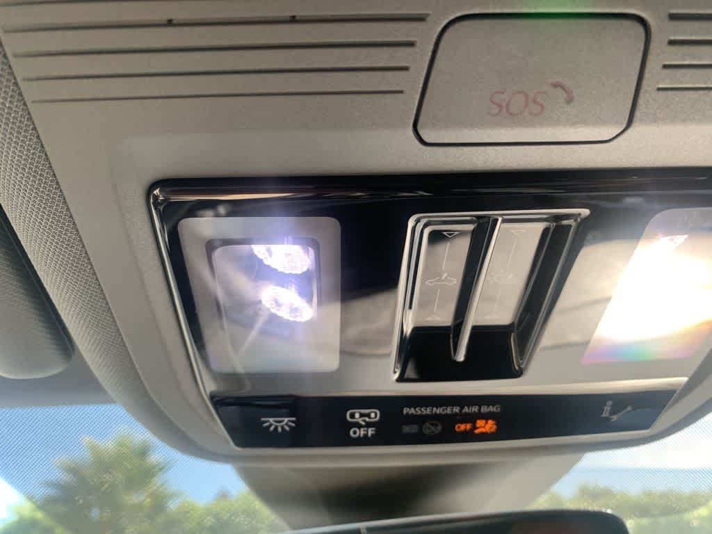 Thumbnail: 2023 Audi Q4 e-tron - 14