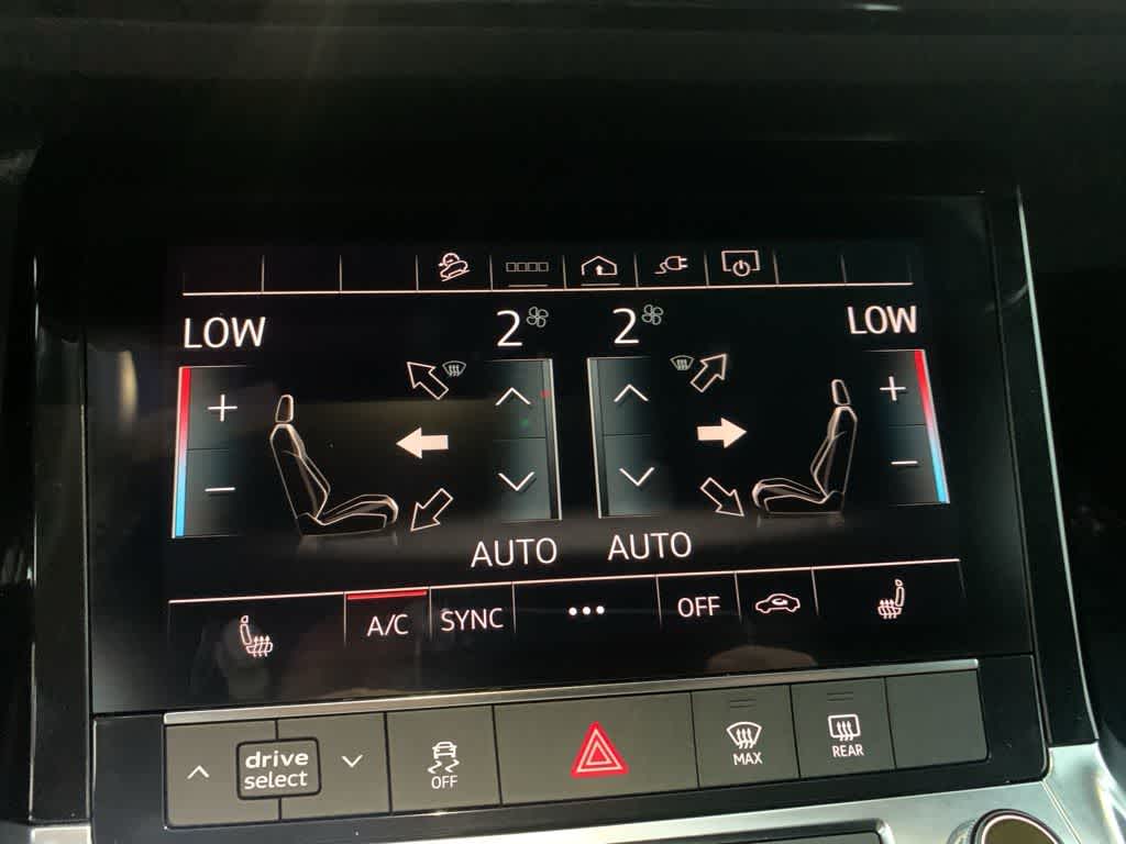 Thumbnail: 2024 Audi Q8 e-tron - 9