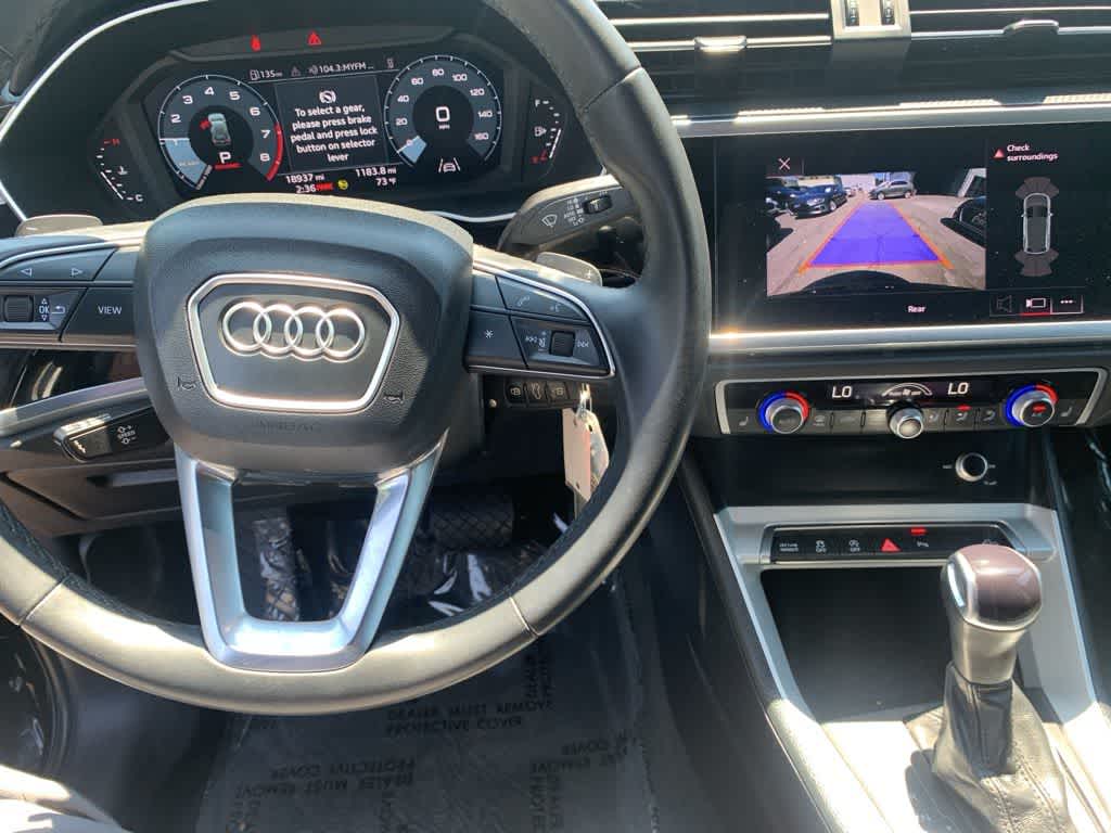 Thumbnail: 2022 Audi Q3 - 12