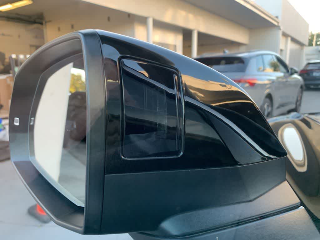 Thumbnail: 2024 Audi Q5 - 17