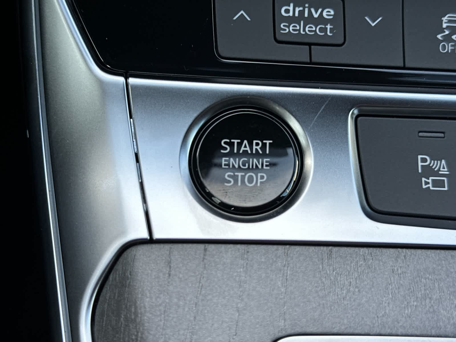 Thumbnail: 2025 Audi A6 - 22