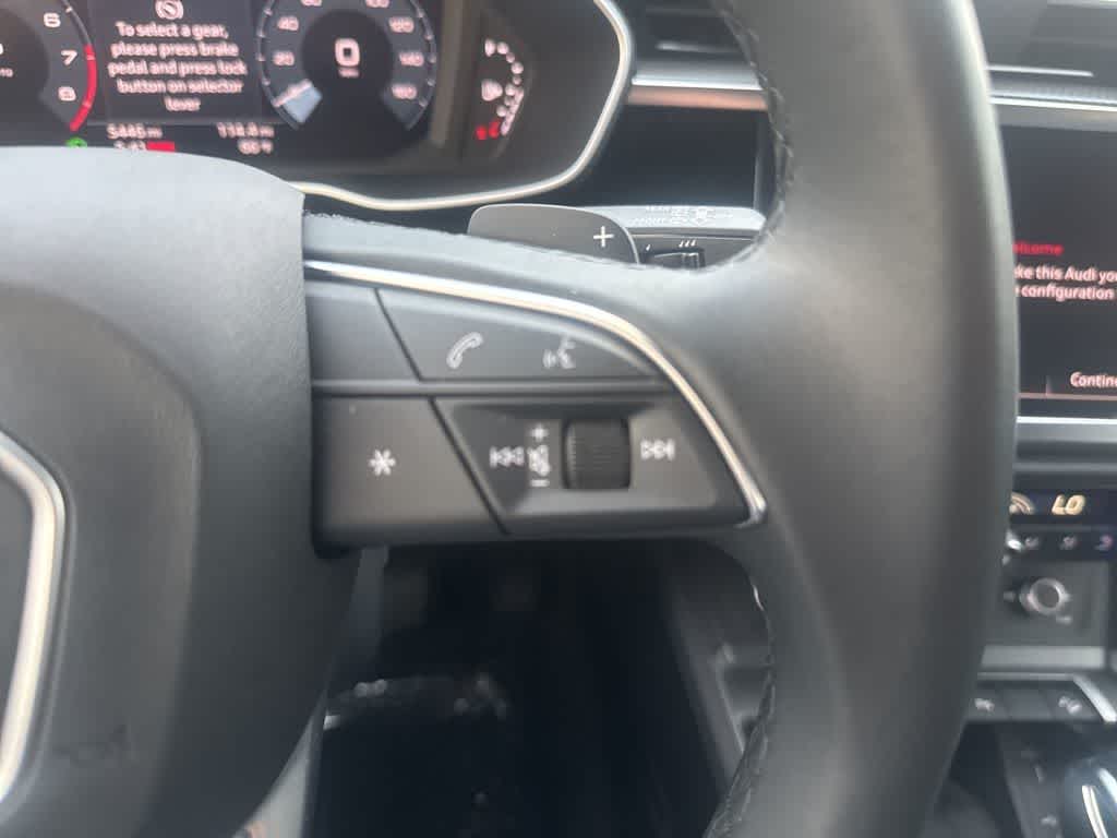 Thumbnail: 2024 Audi Q3 - 16