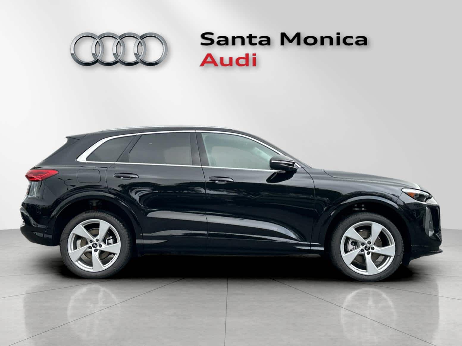 Thumbnail: 2025 Audi Q5 - 8