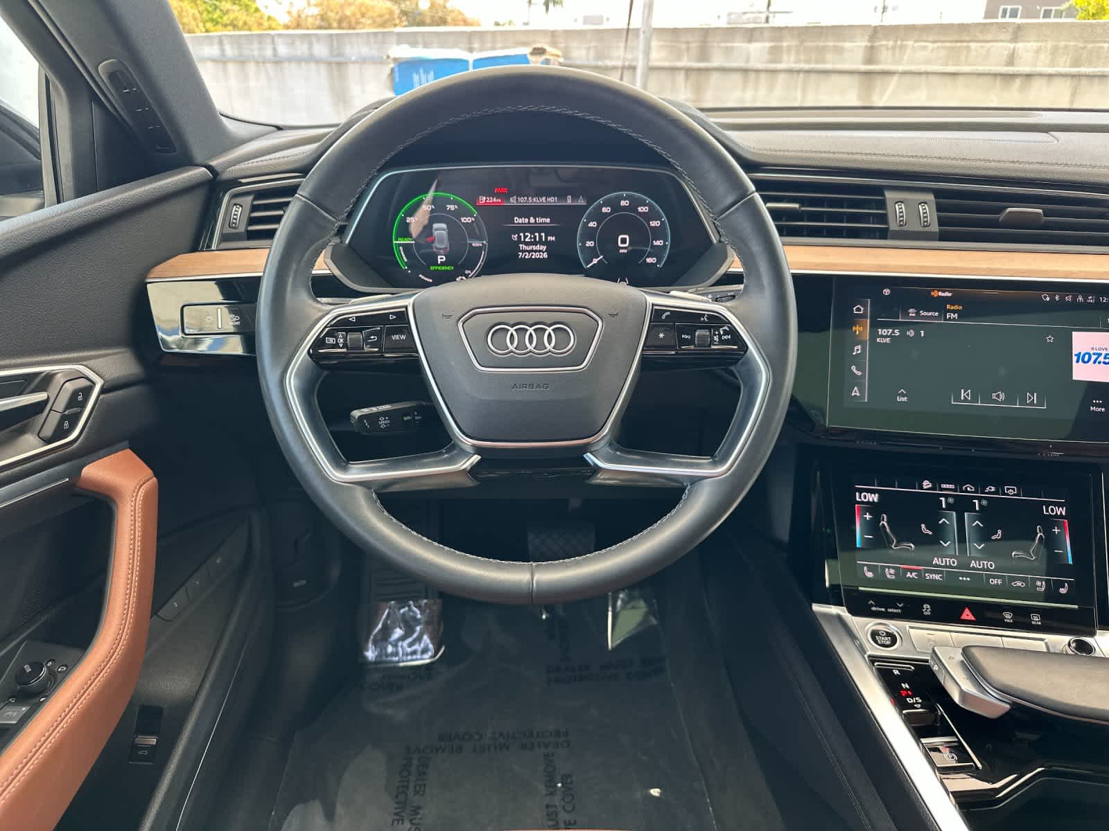 Thumbnail: 2024 Audi Q8 e-tron - 13