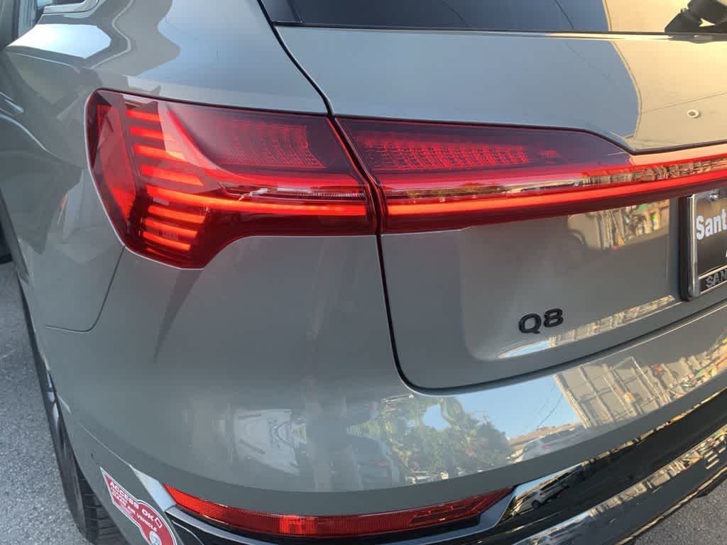 Thumbnail: 2024 Audi Q8 e-tron - 35