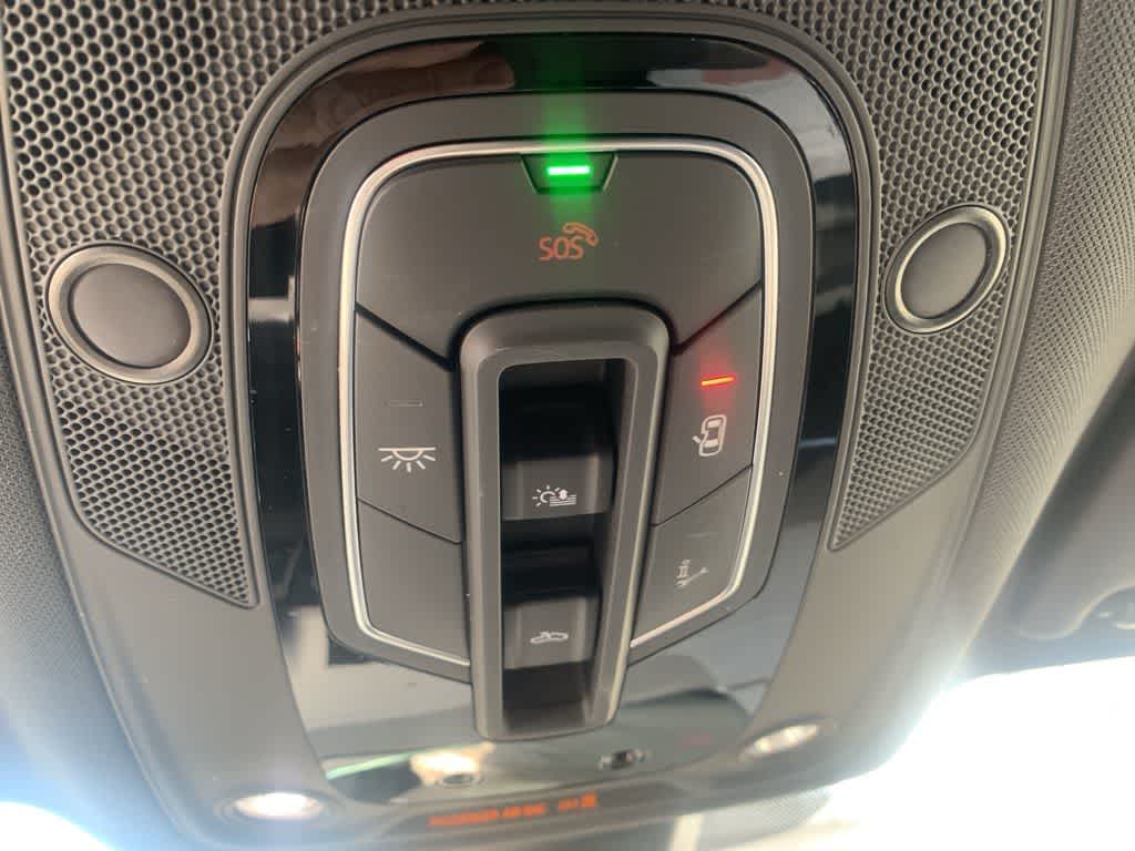 Thumbnail: 2022 Audi Q5 - 11