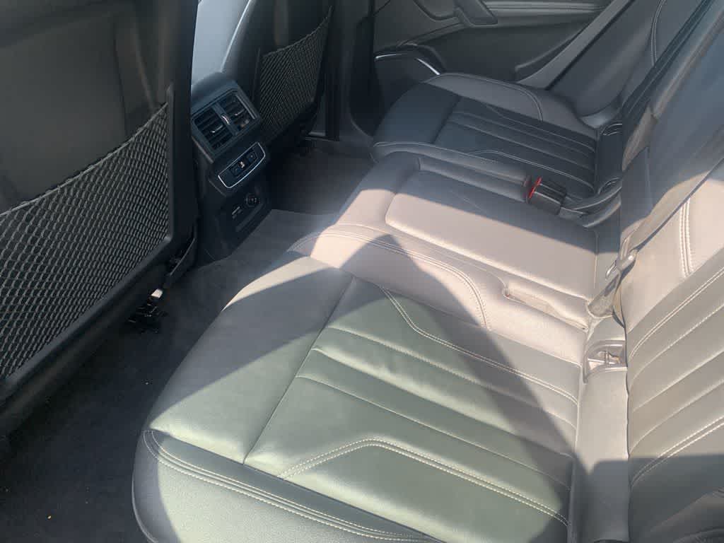 Thumbnail: 2022 Audi Q5 - 22