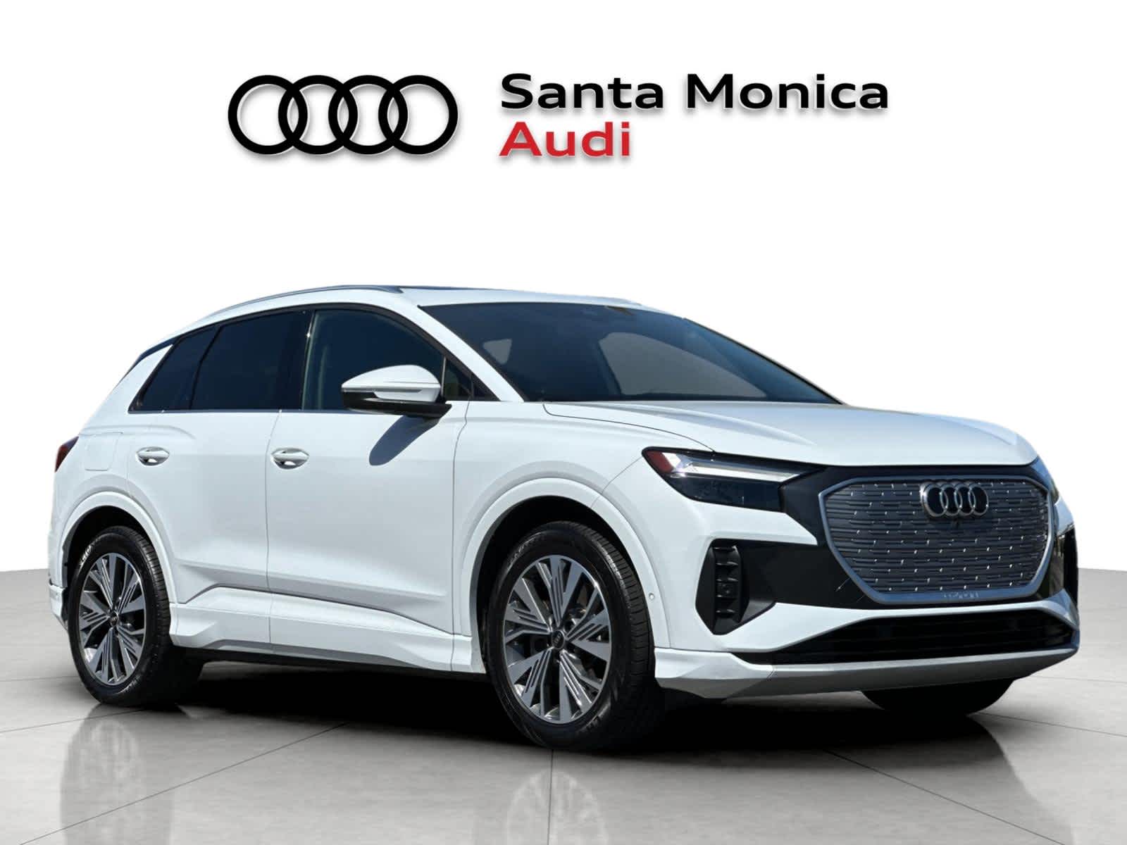 Thumbnail: 2023 Audi Q4 e-tron - 9