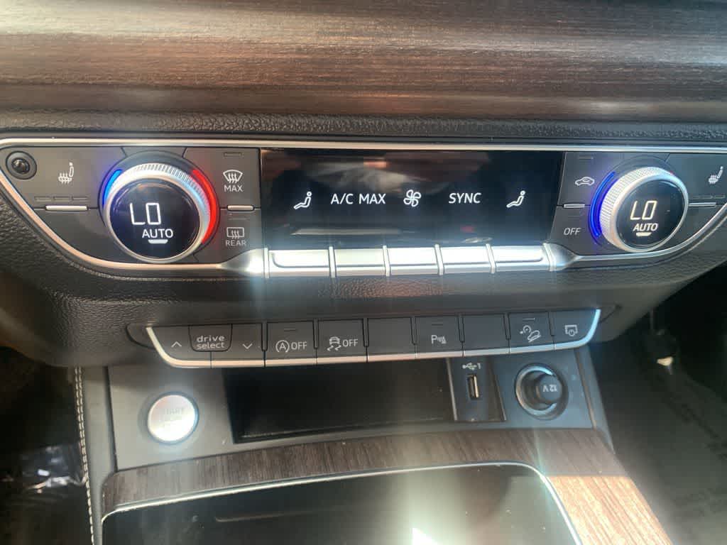 Thumbnail: 2022 Audi Q5 - 7