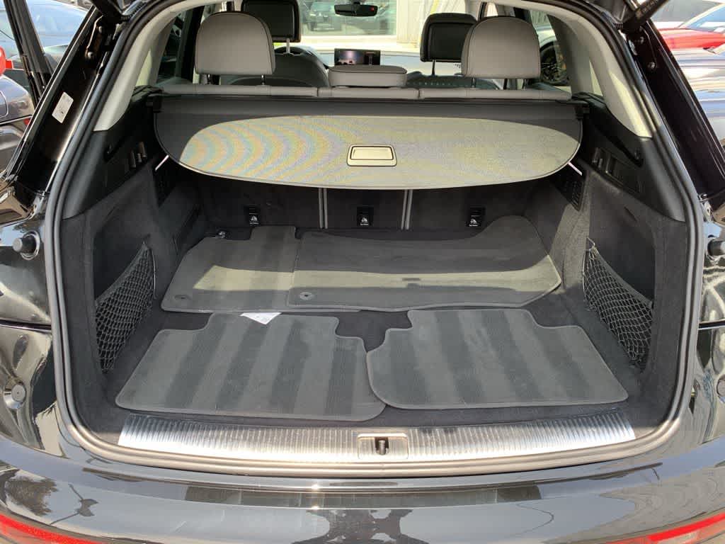 Thumbnail: 2022 Audi Q5 - 24