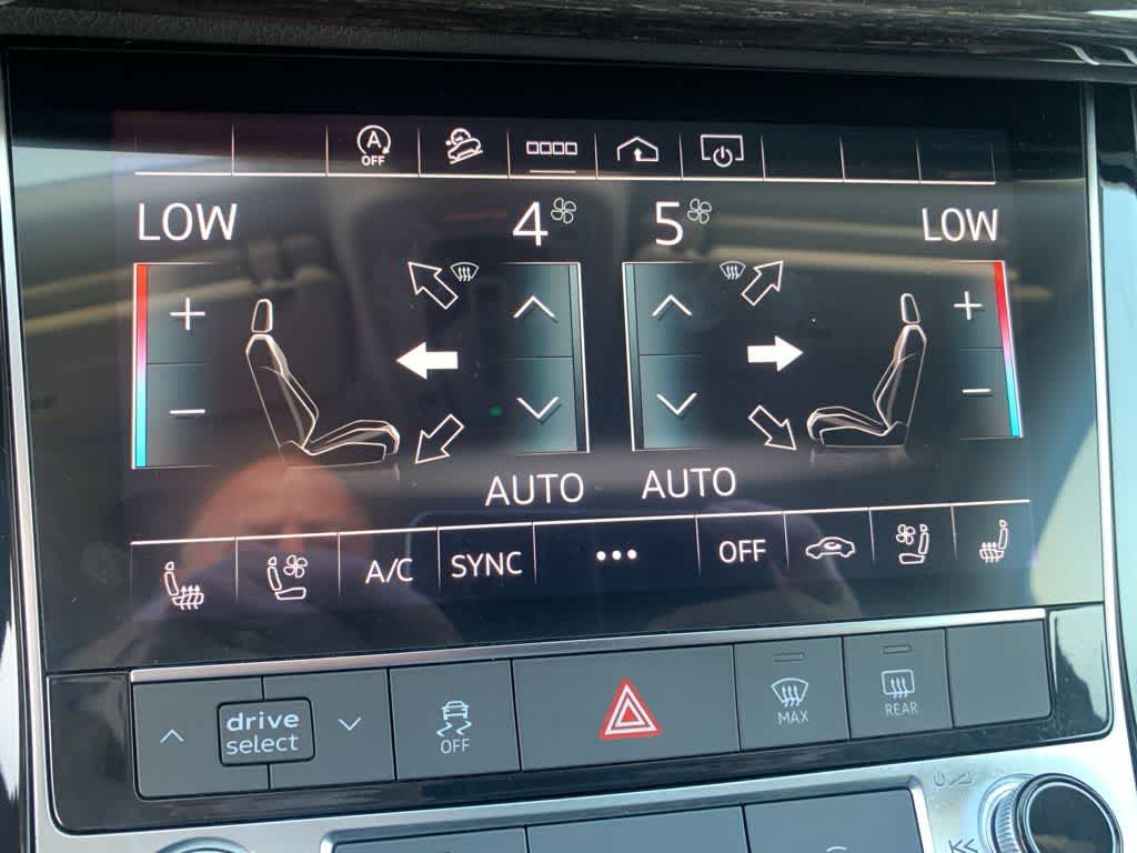 Thumbnail: 2022 Audi Q7 - 16