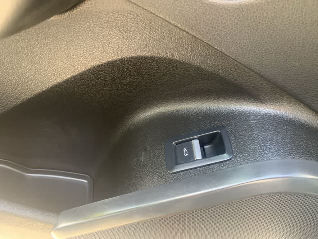 Thumbnail: 2022 Audi Q5 - 18