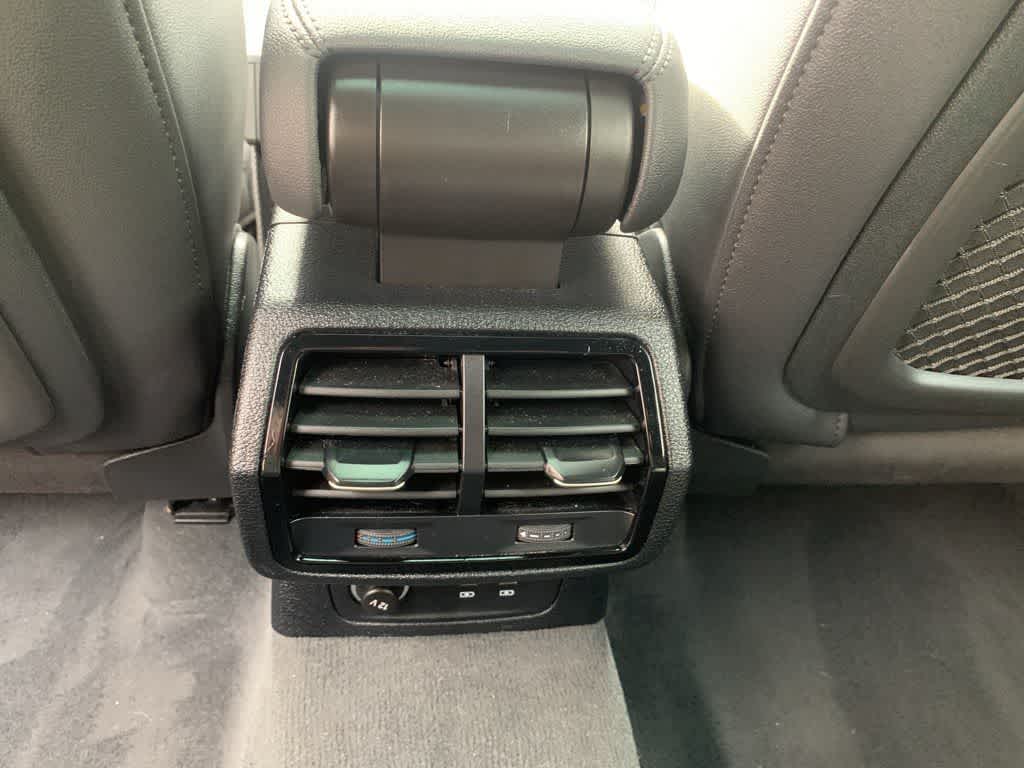 Thumbnail: 2023 Audi Q3 - 20