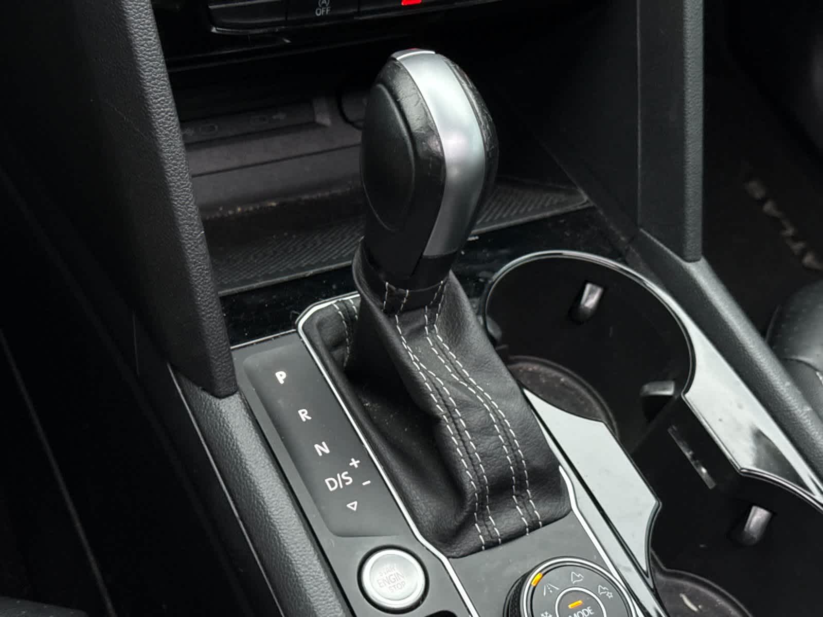 Thumbnail: 2022 Volkswagen Atlas - 23