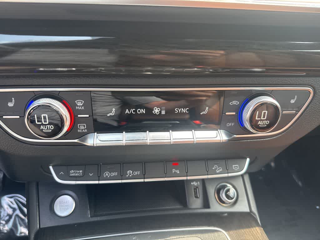 Thumbnail: 2020 Audi Q5 - 27