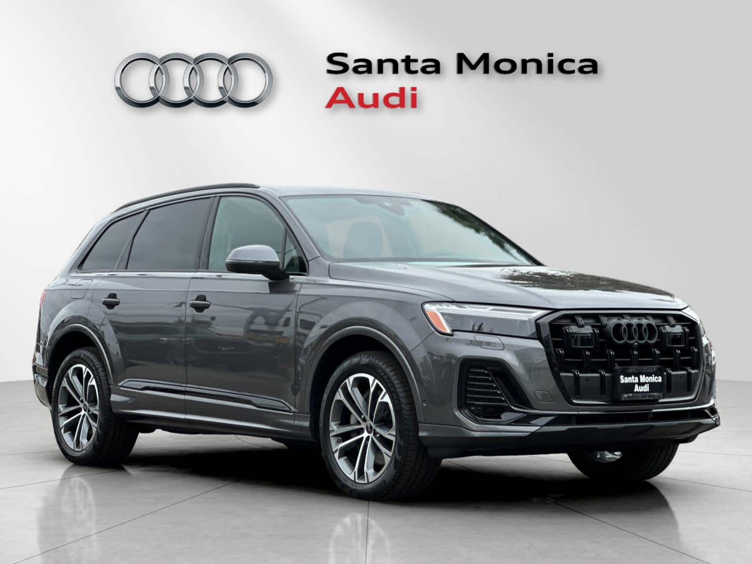 Thumbnail: 2026 Audi Q7 - 9