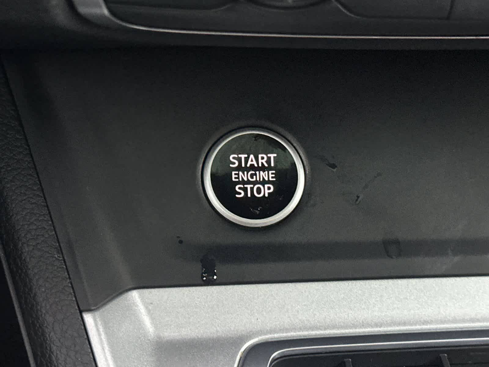 Thumbnail: 2023 Audi Q3 - 20