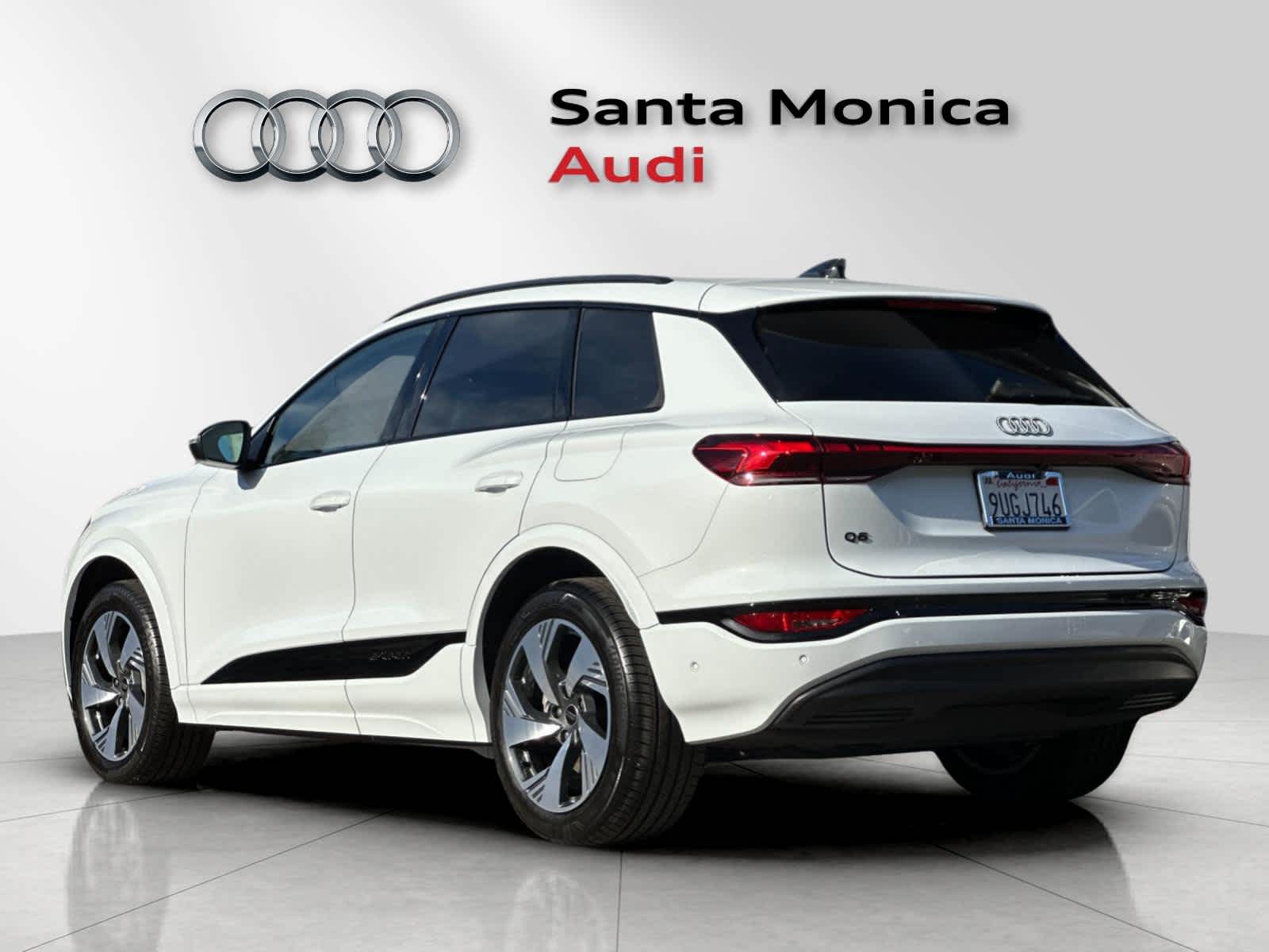 Thumbnail: 2025 Audi Q6 e-tron - 6