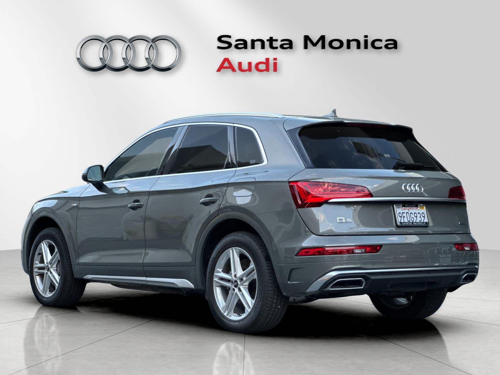 Thumbnail: 2023 Audi Q5 - 6