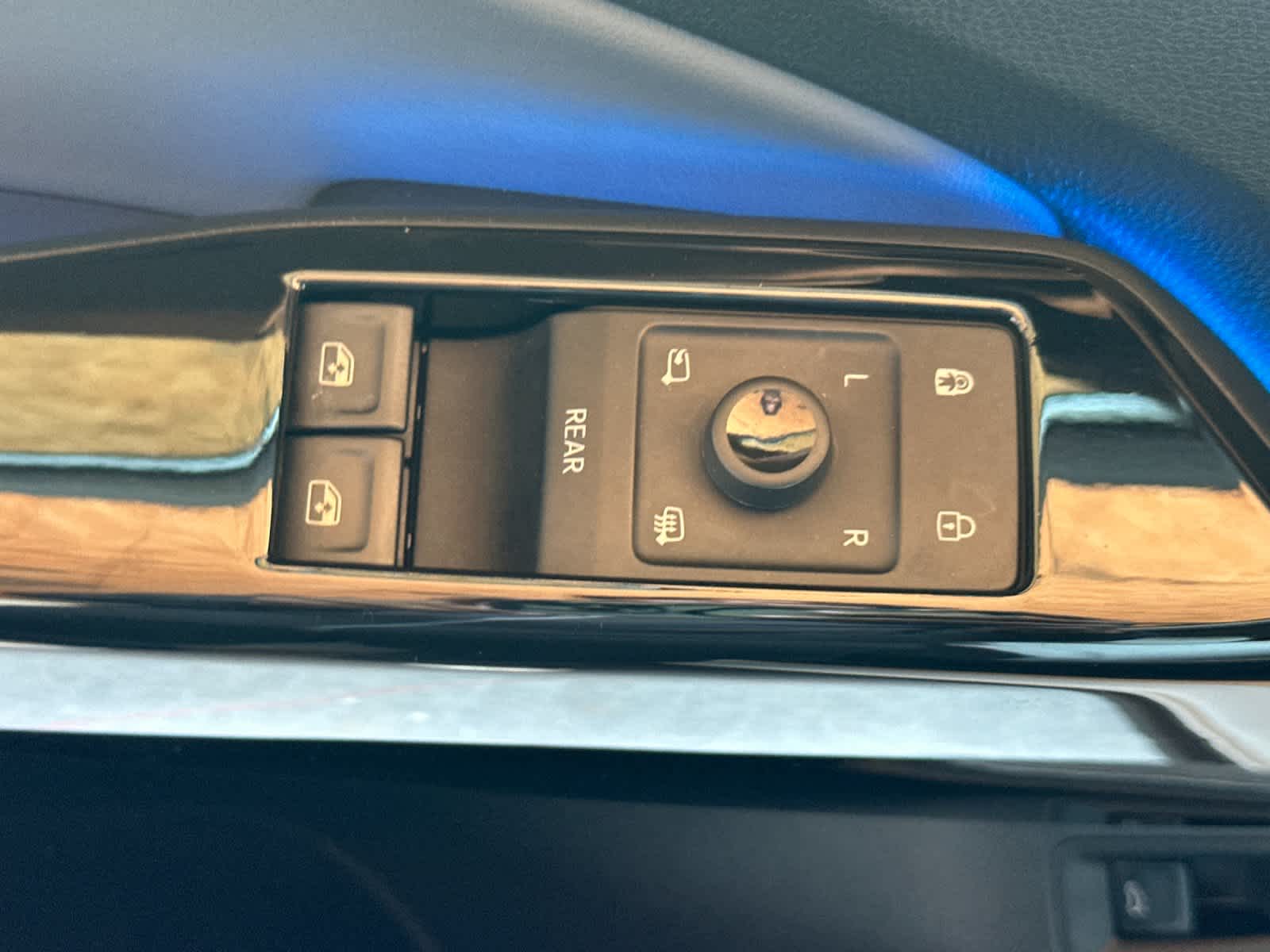 Thumbnail: 2022 Volkswagen ID.4 - 13